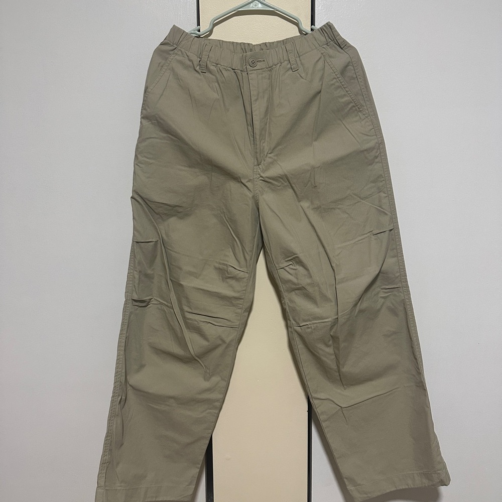 Uniqlo Men’s Wide Leg Pants Size S Khaki Beige Cotton Nylon Casual Trousers
